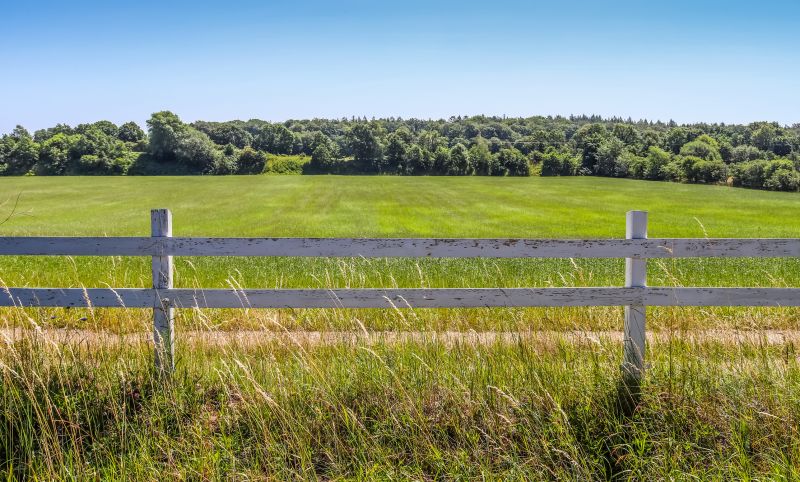 Barb Wire Fence Installation Costs — Cost of Barb Wire Fence Installation